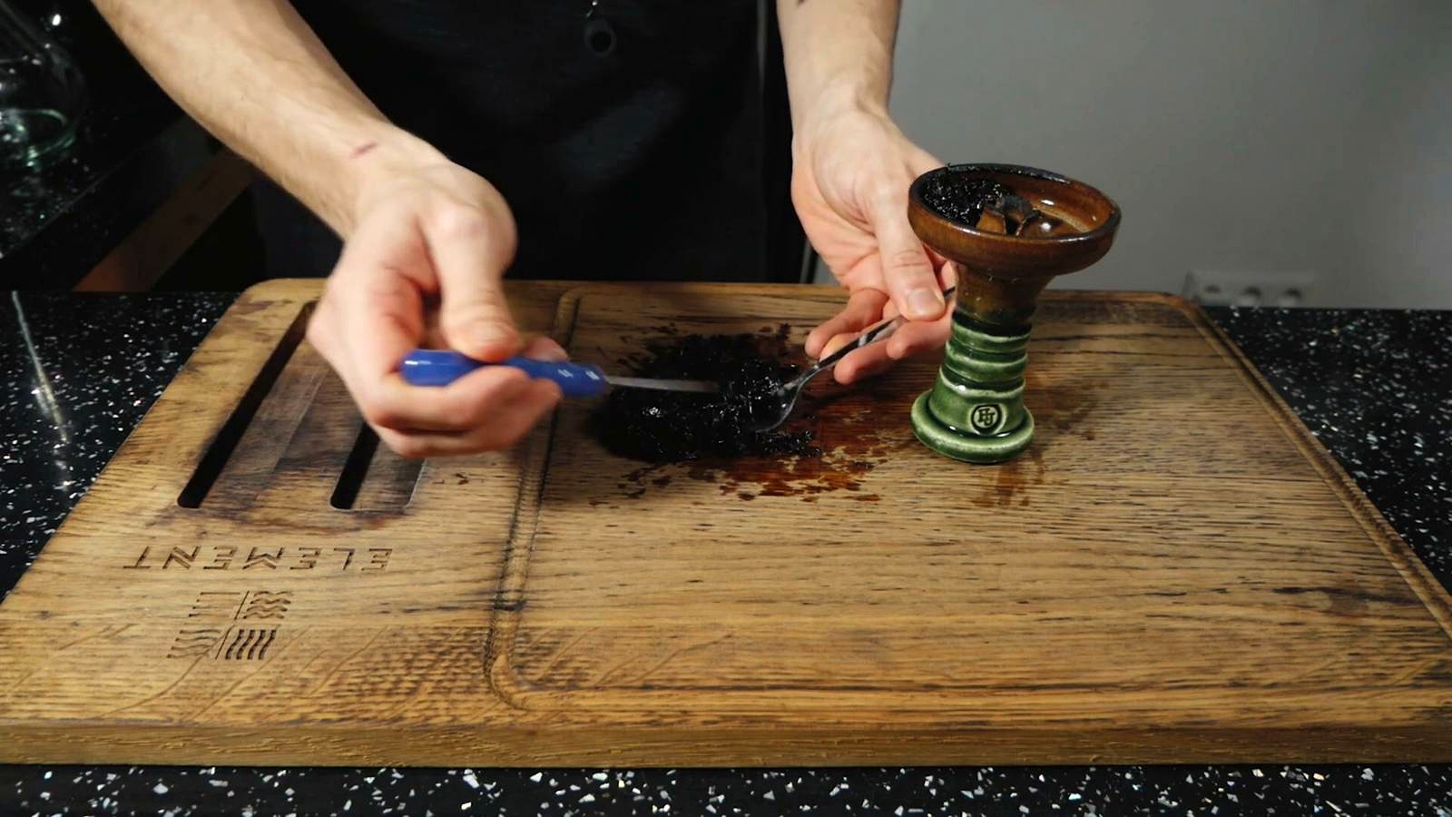 First Bowl: Oblako Phunnel M for a Lighter Session discussed in the video